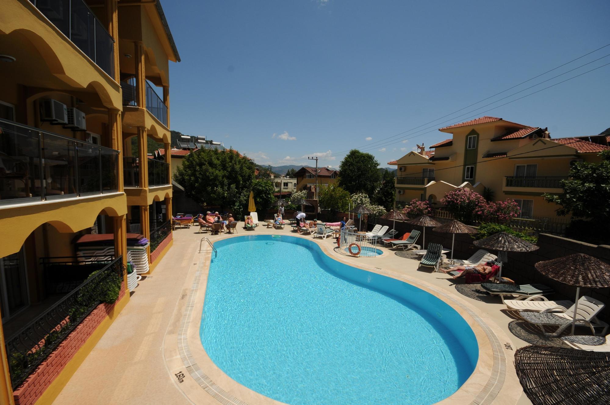 Kleopatra Apartment İçmeler Eksteriør billede